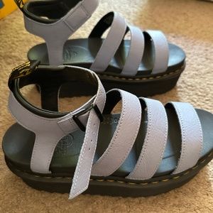 DOC MARTENS  AIR WALK LIGHT LAVENDER GREY PLATFORM SANDALS